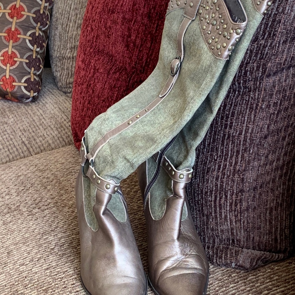 F. RIVERA Boots - Picture 3 of 9